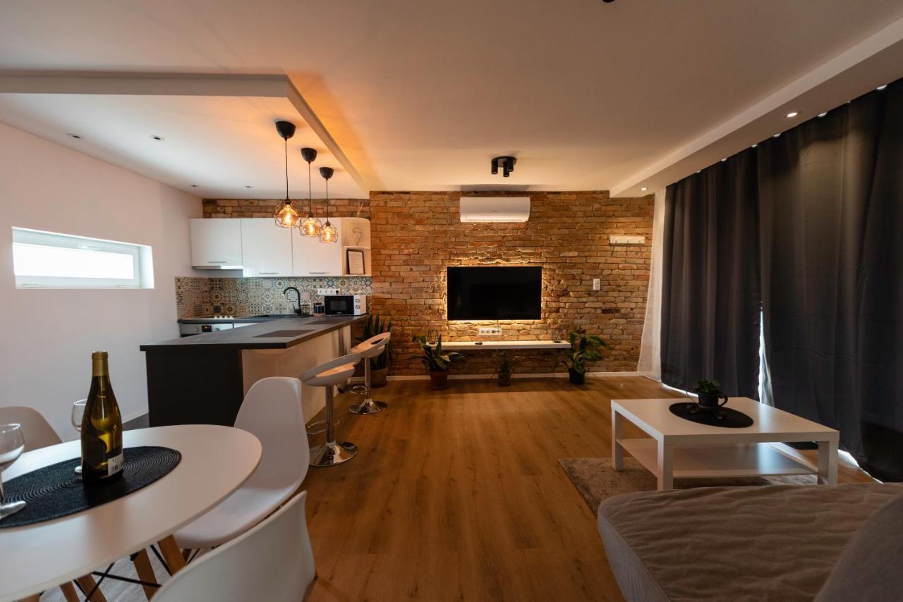 Pitypang Apartman Kapolnasnyek Экстерьер фото